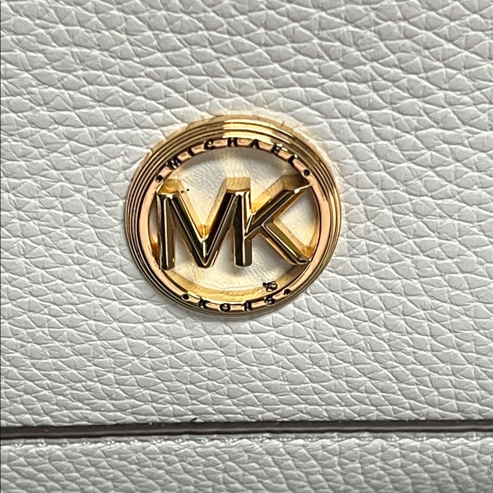 Michael Kors Optic White Satchel with Gold Logo - Picture 10 of 13